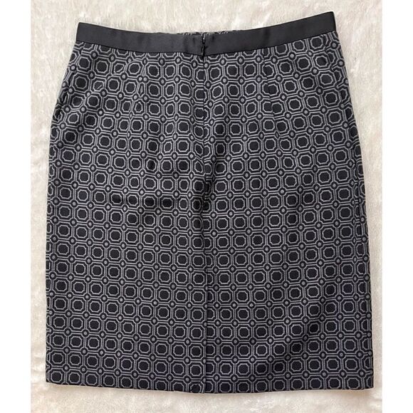 NWT New York & Company Geometric Print Pencil Skirt with Ribbon Detailing - Picture 6 of 10